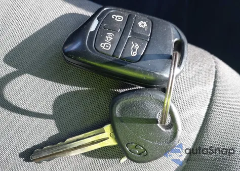 2015 Hyundai Elantra Se z USA, uszkodzony, nr VIN KMHDH4AE5FU264677